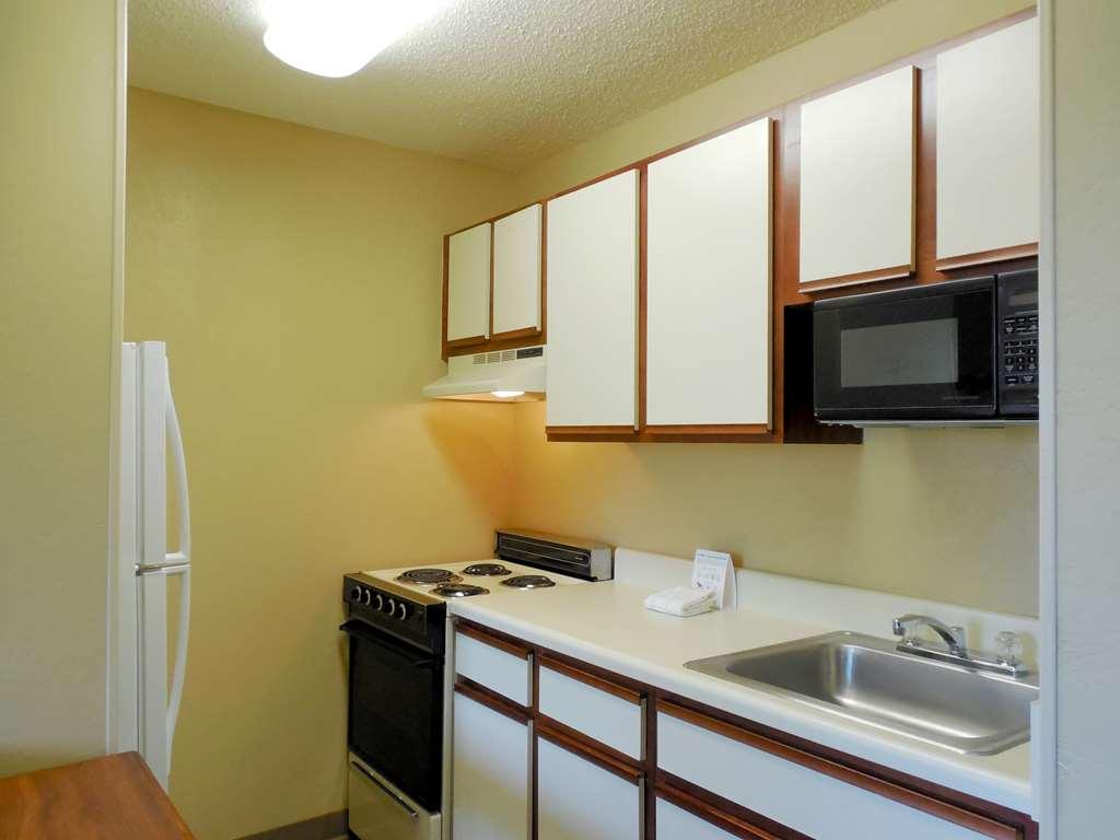 Extended Stay America Suites - Fort Lauderdale - Cypress Creek - Nw 6Th Way Ruang foto