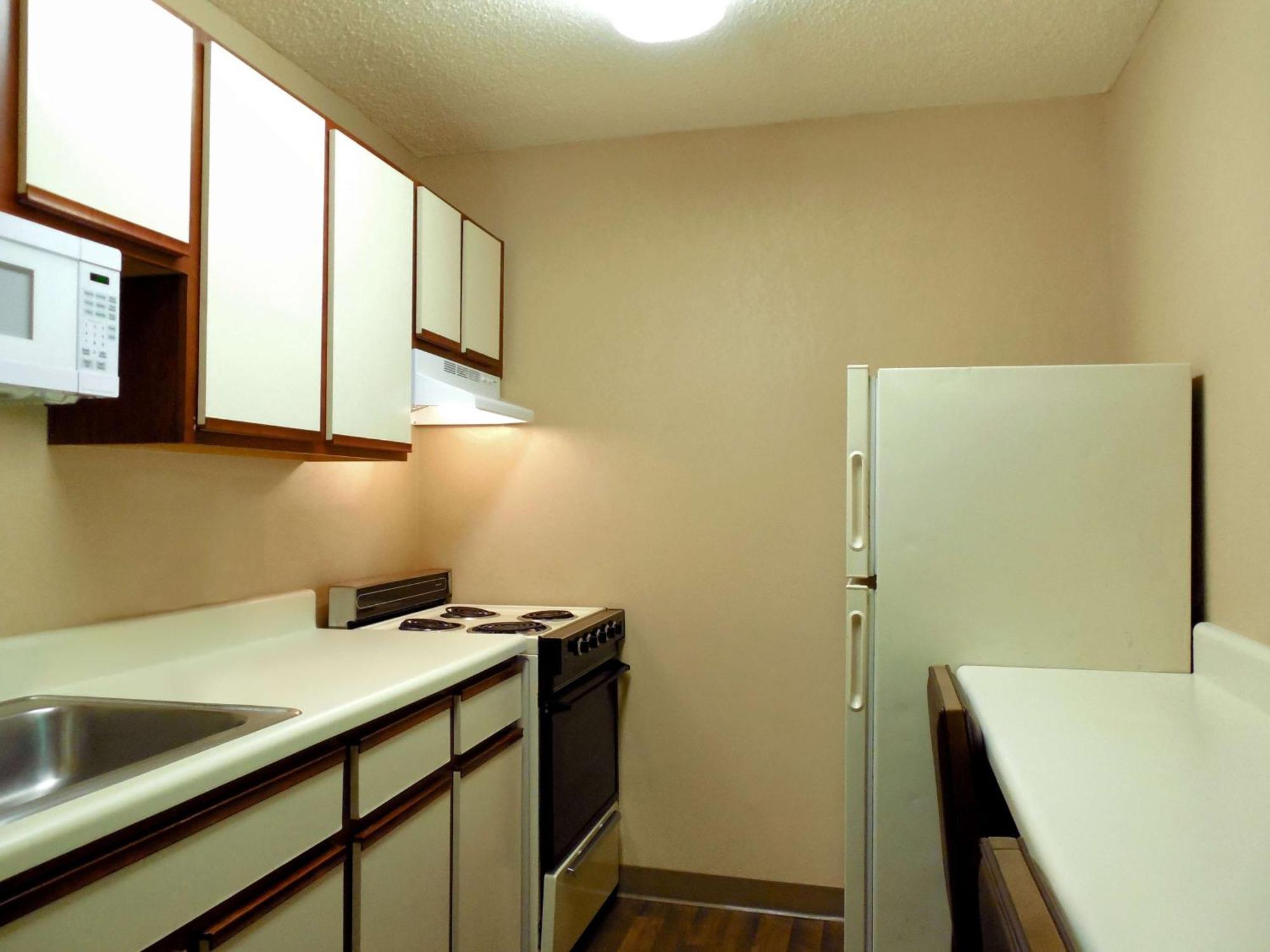 Extended Stay America Suites - Fort Lauderdale - Cypress Creek - Nw 6Th Way Bagian luar foto