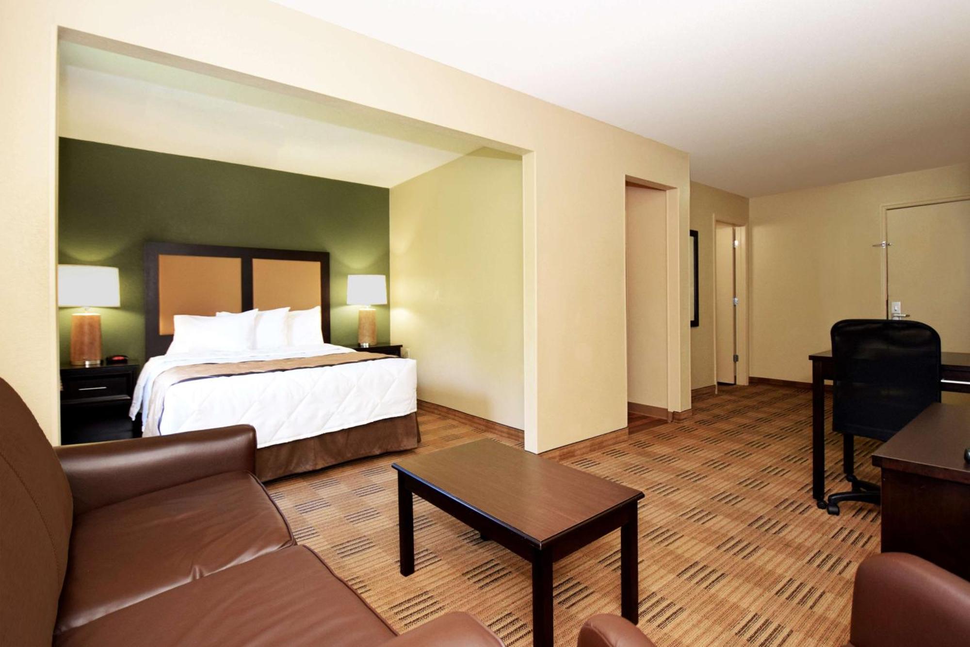 Extended Stay America Suites - Fort Lauderdale - Cypress Creek - Nw 6Th Way Bagian luar foto