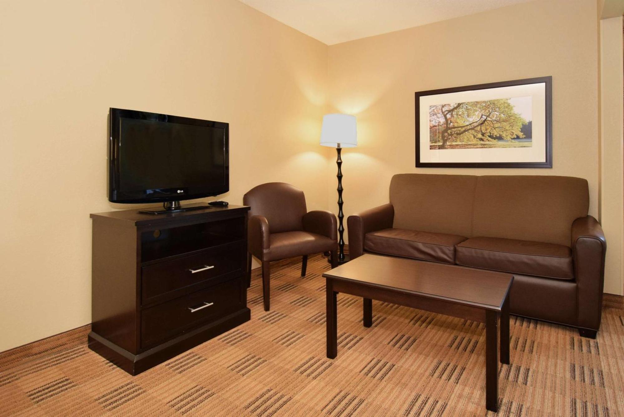 Extended Stay America Suites - Fort Lauderdale - Cypress Creek - Nw 6Th Way Bagian luar foto