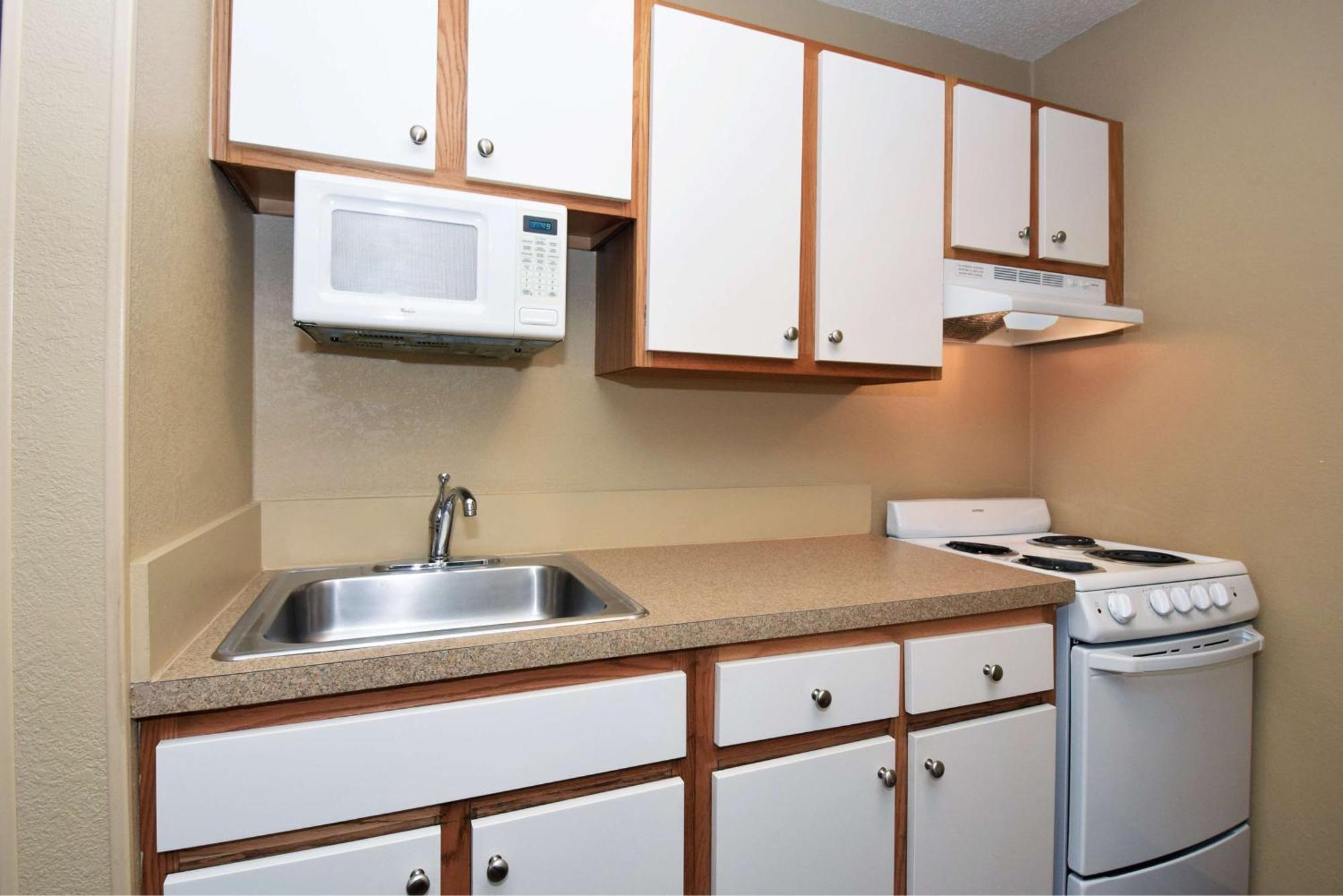 Extended Stay America Suites - Fort Lauderdale - Cypress Creek - Nw 6Th Way Bagian luar foto