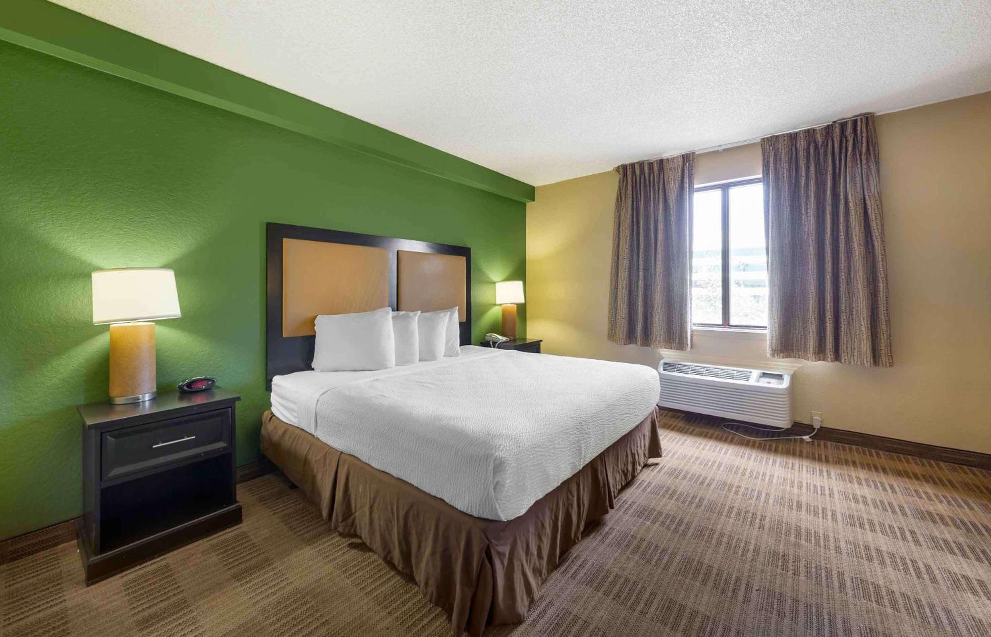 Extended Stay America Suites - Fort Lauderdale - Cypress Creek - Nw 6Th Way Bagian luar foto